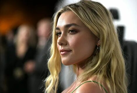 Florence Pugh Marriage Story Premiere Satin - Satiny