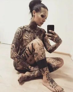 Mara Inkperial, у которой всё тело покрыто тату