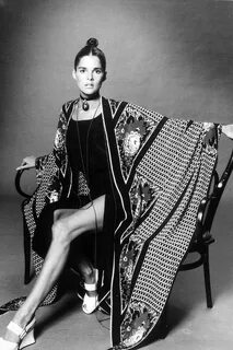 In Photos: Ali MacGraw's All-American Style Ali macgraw, Sty