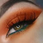 24 Pretty Thanksgiving Makeup Look this Year in 2019 Make up
