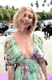 Picture of Heidi Gardner