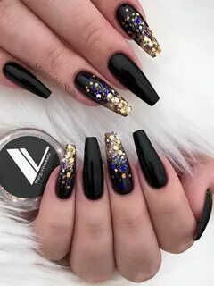 The Most Beautiful Black Winter Nails Ideas Gorgeous shiny b