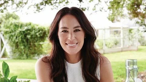 Coronavirus: Joanna Gaines has daily conversations over netw