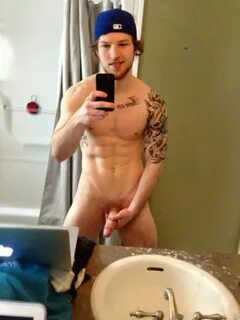 Hot Tattooed Guy Stood Up To Jerk Off - Nude Men Selfies