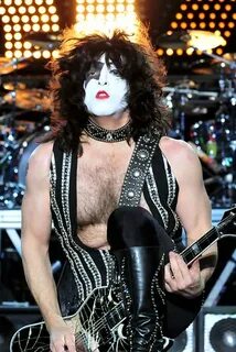 PAUL STANLEY's New 'Costume' Revealed - BLABBERMOUTH.NET