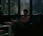 Gaspard Ulliel nudo in "C'era una seconda volta" (Ep. 1x02, 
