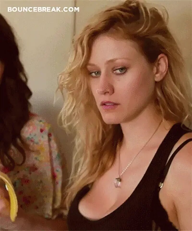 Olivia Taylor Dudley Hot Photos - Barnorama