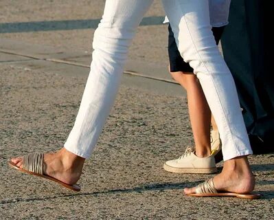 Ivanka Trump’s Feet Keep Cool in Sandals After Trip With Kid