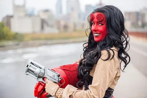 Hellgirl costume - Umbrella Studios
