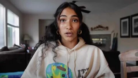 hitc sienna mae gomez is one of the most popular tiktok stars and went vira...