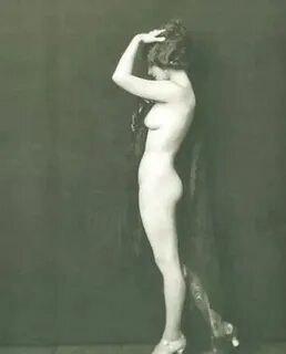 Marion davies nude 👉 👌 Bette Davis