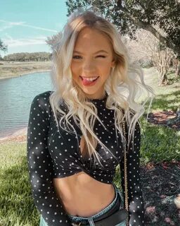 Index of /wp-content/uploads/photos/jordyn-jones/instagram-a