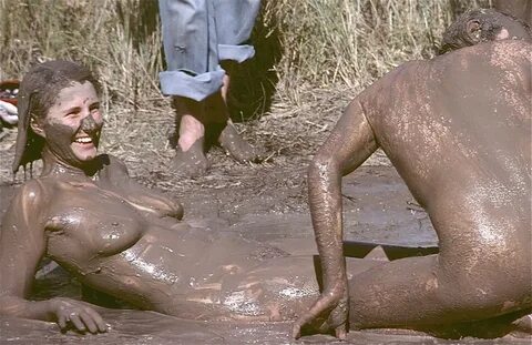 Delightful Mud Bath & Massage nude ass pictures