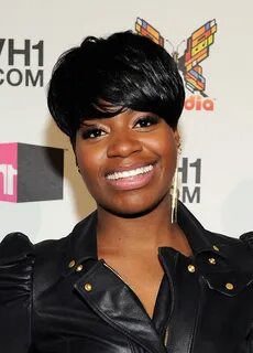 More Pics of Fantasia Barrino Bowl Cut (26 of 38) - Short Ha