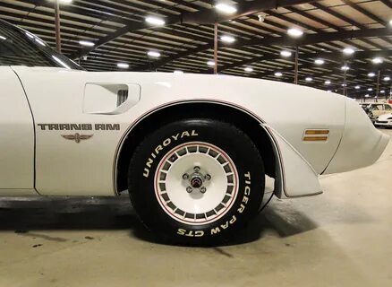1980 Pontiac Trans Am with color matched wheel CLASSIC CARS 