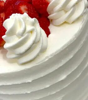 Stabilized Whipped Cream Icing: Perfect for Spring! * Sweet 