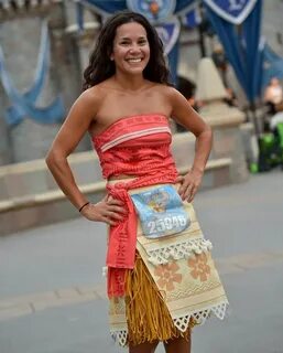 #Moana at the Disneyland Half Marathon weekend 2016 Princess