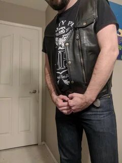Just a dirty minded redneck cub and the stuff I like. 