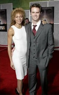 Pictures of Michelle Hurd - Pictures Of Celebrities