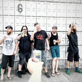 Rock Band Berlin NONTOX (@nontoxband) * Fotky a videa na Ins