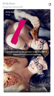 Does anyone have pics from Laura Lux's private snapchat? - /