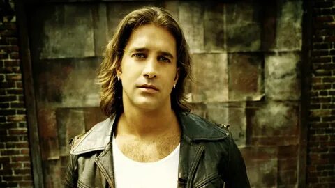 Exclusive: Scott Stapp unveils acoustic version of 'Hit Me M