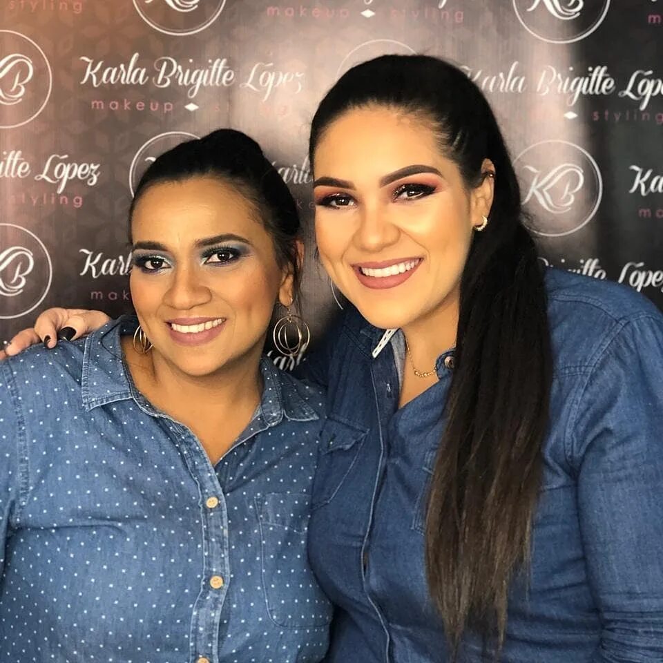 Yovanna Patricia Lopez в Instagram: "Gracias @karlabrigittelopezmakeup...