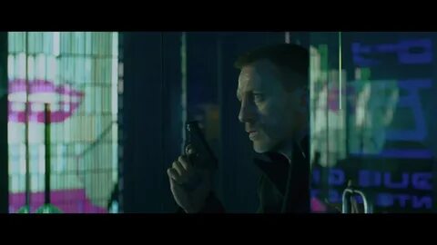 Skyfall (2012) - Bond vs. Patrice in Shanghai - YouTube