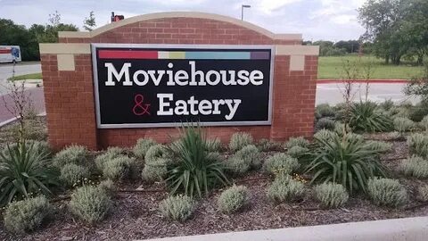 Moviehouse & Eatery, Keller - alamat, telepon, jam buka, ula