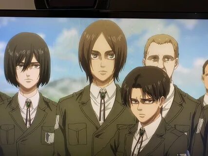 IM FUCKIN CRYING WHY YALL DO LEVI LIKE THAT DONT PUT HIM NEXT TO EVERYONE E...