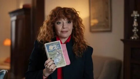 Russian Doll Season 2: Schitt's Creek Star Teases About Prod