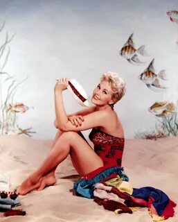 Kim Novak Hot - Фото база