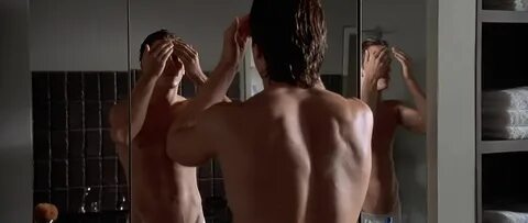 ausCAPS: Christian Bale nude in American Psycho