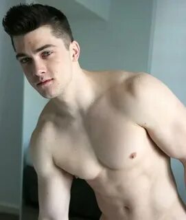 Collin Simpson - 37 Pics xHamster