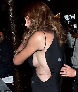 Holy Moly!Caitlyn Jenner Flashes Some Serious Side Boobs In 