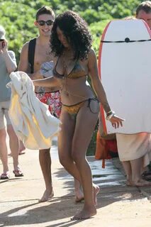 Brandy Norwood In Bikini in Hawaii -09 GotCeleb
