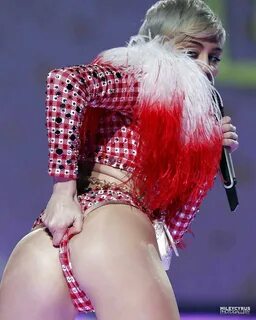 Miley Cyrus - Photo #62