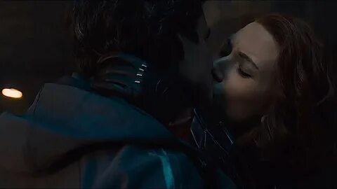 Bruce and natasha kiss scene avengers age of ultron (2015) H