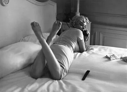 The hottest images and photos of Marilyn Monroe's big asses are heaven...