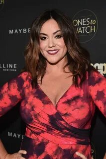 Story of Katy Mixon hard and smart