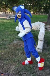 Sonic the Hedgehog - Halloween Costume Contest at Costume-Wo