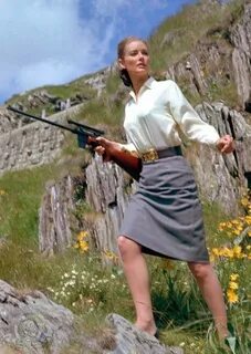 James Bond girl Tania Mallet as Tilly Masterson in Goldfinge