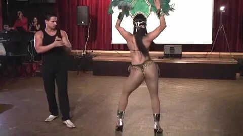 رقص فاضح و مثير للجزائرية 2019روووووووووووعه - YouTube