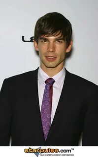 Christopher Gorham Net Worth: Age, Height, Weight, Bio