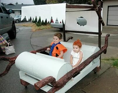 Fred and Wilma Flintstone's car! Great addition to a Flintst