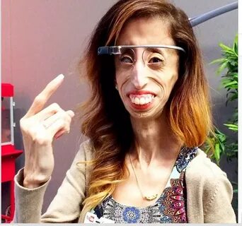 Meet 25 year old Lizzie Velasquez who was once tagged"World'