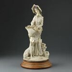 Винтажная статуэтка Capodimonte Дама с цветочной корзиной и 