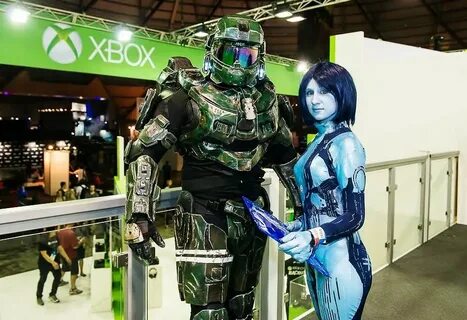 Master Chief and Cortana Cosplay by SpartanJenzii on Deviant