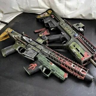 Custom Gun paintings