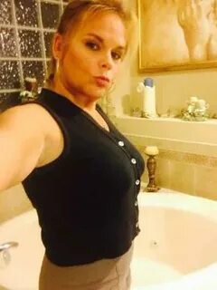 Micky Lynn (44) - Escort lady in Port St. Lucie